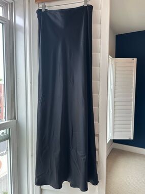 Club Monaco Black Maxi Skirt 100% Silk